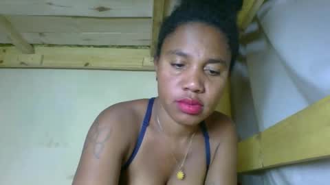 Snapshot of sandolahh chatting on 10/18/25, 09:32 SANDO online show from 10/18/25, 09:32