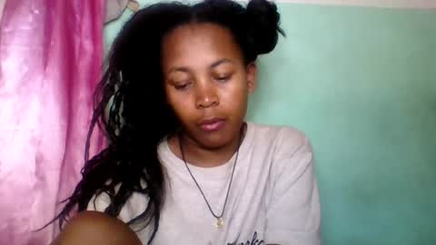 sandra1253099 online show from 07/26/26, 05:59