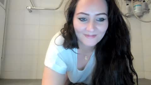 dont forghet to thumbs up if you like my show online show from 12/05/24, 01:03