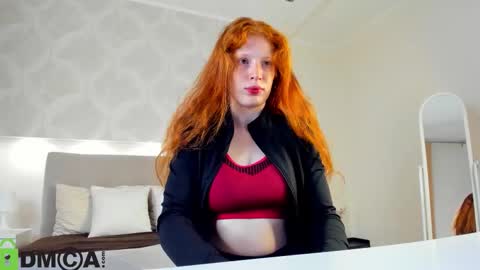 Sandra online show from 09/23/25, 01:41