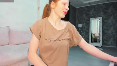 Snapshot of sandra__wilson chatting on 04/15/26, 01:23 Sandra online show from 04/15/26, 01:23