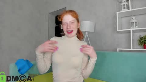 Snapshot of sandra__wilson chatting on 05/05/26, 01:46 Sandra online show from 05/05/26, 01:46