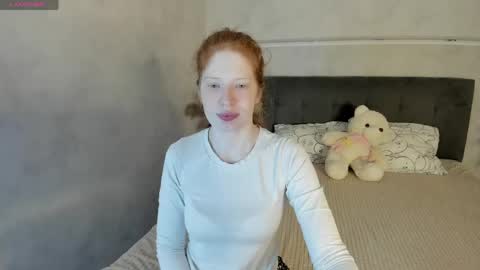Snapshot of sandra__wilson chatting on 05/29/26, 01:47 Sandra online show from 05/29/26, 01:47