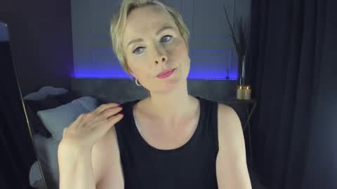 Sandra online show from 01/27/25, 08:51