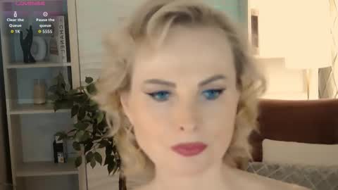 Snapshot of sandra_kind chatting on 03/07/26, 05:48 Sandra online show from 03/07/26, 05:48