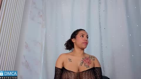 Snapshot of sandra_rey_ chatting on 03/04/26, 07:20 Sandra Rey online show from 03/04/26, 07:20