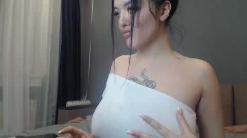 sandra_smith3007 online show from 12/25/24, 10:27