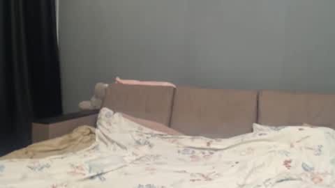 Snapshot of sandra_smith3007 chatting on 10/11/25, 02:04 sandra_smith3007 online show from 10/11/25, 02:04