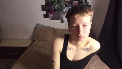 sandraa_a online show from 09/17/25, 03:14