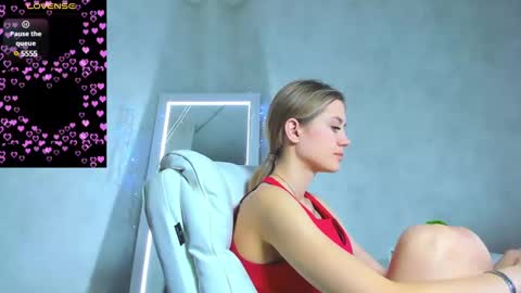 Snapshot of sandraa_anderson chatting on 03/06/25, 11:20 sandraa_anderson online show from 03/06/25, 11:20