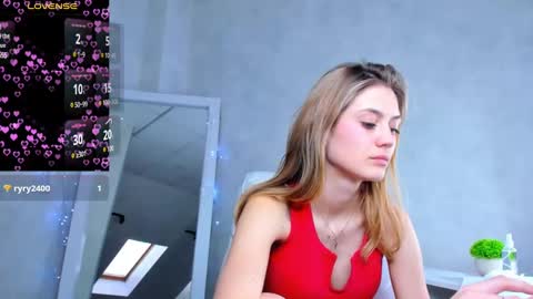 Snapshot of sandraa_anderson chatting on 03/10/25, 05:33 sandraa_anderson online show from 03/10/25, 05:33