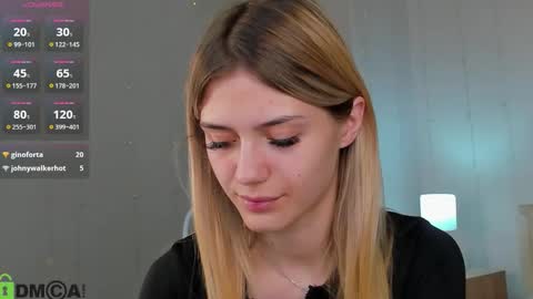 Snapshot of sandraa_anderson chatting on 10/12/25, 10:53 sandraa_anderson online show from 10/12/25, 10:53