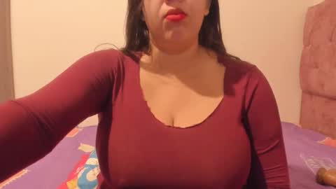 sandraclarkx69 online show from 05/14/26, 12:12