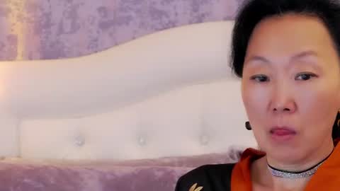 Sandra online show from 07/11/26, 10:07