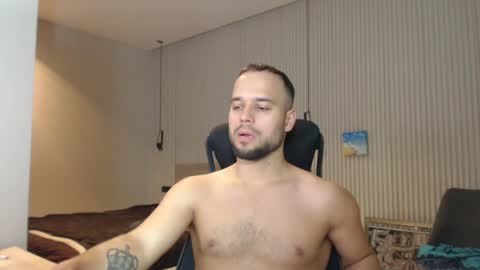 DeAlex online show from 01/04/25, 01:53