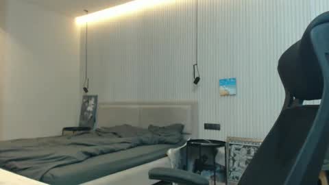 DeAlex online show from 09/15/25, 09:09