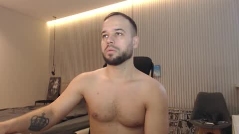 DeAlex online show from 10/27/25, 09:35