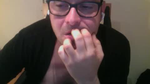 Snapshot of sandrolickyou chatting on 12/02/25, 01:00 sandrolickyou online show from 12/02/25, 01:00