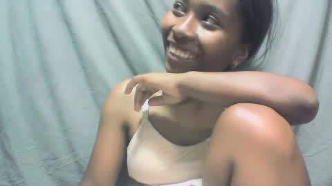 Snapshot of sandy735579 chatting on 10/12/25, 06:29 sandy735579 online show from 10/12/25, 06:29