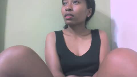 Snapshot of sandy735579 chatting on 10/25/25, 08:55 sandy735579 online show from 10/25/25, 08:55