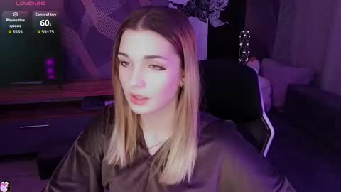 sandy_belle88 online show from 11/29/25, 07:17