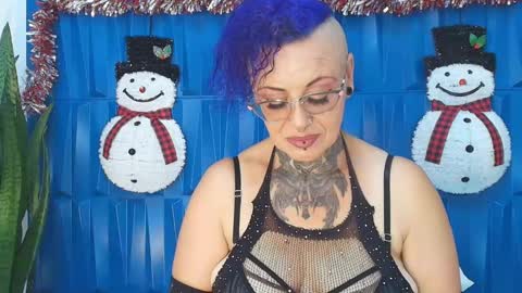 Sandy Rose online show from 12/30/24, 09:08