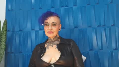 Sandy Rose online show from 02/11/25, 09:56