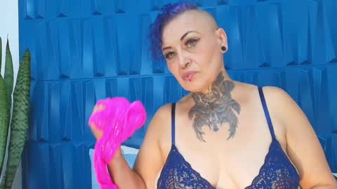 Sandy Rose online show from 02/16/25, 07:16