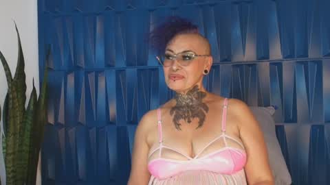 Sandy Rose online show from 02/21/25, 09:11