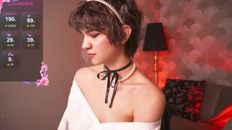 Viola  online show from 11/25/25, 09:15