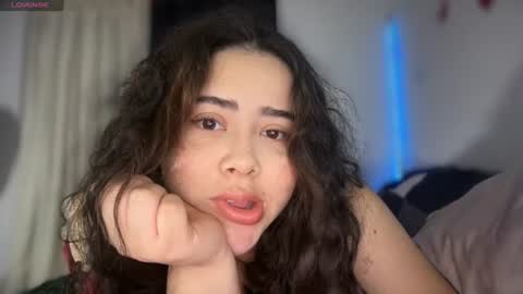 Snapshot of sansaleya69 chatting on 06/18/26, 04:02 sansaleya online show from 06/18/26, 04:02