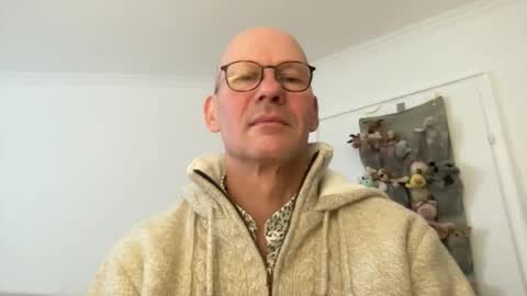 santaclausonice online show from 11/23/25, 01:44