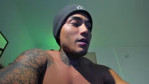 Santi Ferrer online show from 04/28/26, 03:00