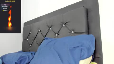 Santibrown online show from 11/15/25, 06:26