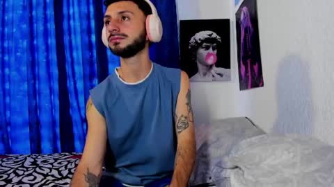 Santi online show from 06/04/26, 07:53