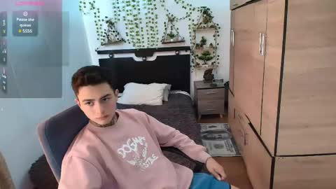 santi_ss online show from 04/26/26, 03:21