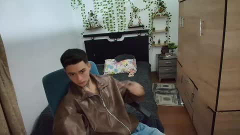 santi_ss online show from 05/06/26, 12:41
