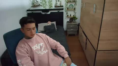 santi_ss online show from 05/30/26, 11:24