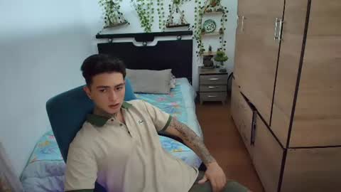 santi_ss online show from 06/29/26, 01:23