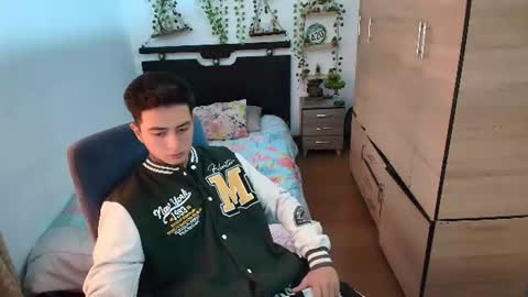 santi_ss online show from 06/30/26, 03:02