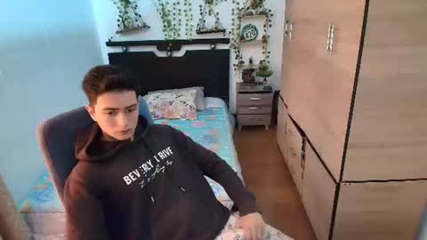 santi_ss online show from 07/01/26, 02:29