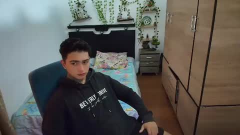 santi_ss online show from 07/05/26, 11:39