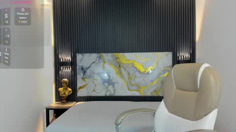 santiago_russo18 online show from 10/07/25, 12:35