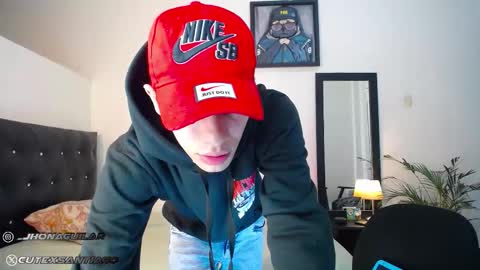 SANTAGO online show from 10/01/25, 10:21