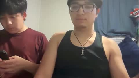 Snapshot of santiagodfreak chatting on 11/16/25, 06:41 Santiago18 online show from 11/16/25, 06:41