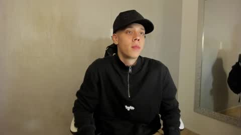 Snapshot of santiceballo chatting on 09/25/25, 07:50 Julius Novachrono  online show from 09/25/25, 07:50