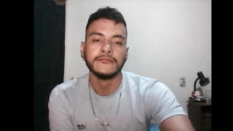 Snapshot of santiexxx chatting on 09/25/25, 03:10 santiexxx online show from 09/25/25, 03:10