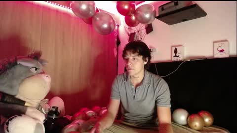 Snapshot of santii_rose chatting on 01/16/26, 08:51 Santii online show from 01/16/26, 08:51
