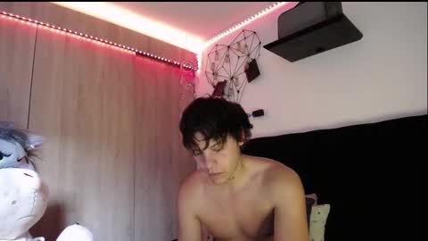 Snapshot of santii_rose chatting on 02/02/26, 12:04 Santii online show from 02/02/26, 12:04