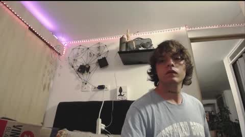 Snapshot of santii_rose chatting on 06/08/26, 01:28 Santii online show from 06/08/26, 01:28